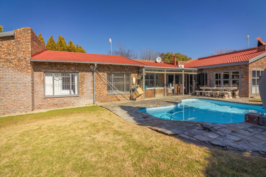 3 Bedroom Property for Sale in Tuinhof Free State